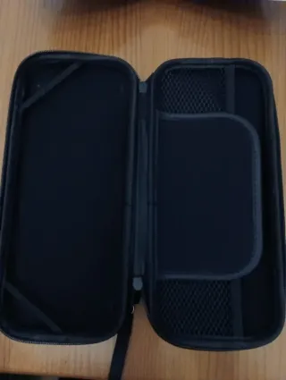 Nintendo Switch Negra y Gris