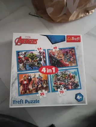 Puzzle Trefl 4 en 1 Marvel Avengers