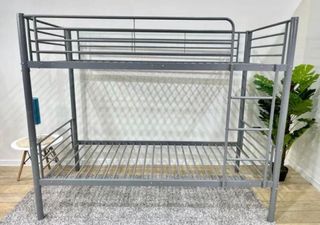 Litera Metalica / Disponible en tres colores