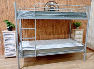 Litera Metalica / Disponible en tres colores