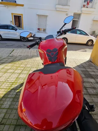 Ducati Monster 821 2020 Roja