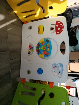 Parque infantil multicolor