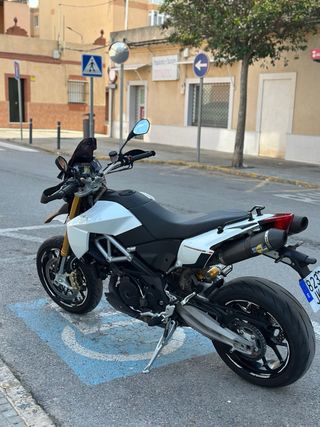 APRILIA DORSODURO 1200cc ABS