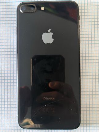 iPhone 8 Plus Apple