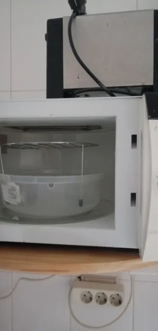 Microondas LG Wavedom con Grill