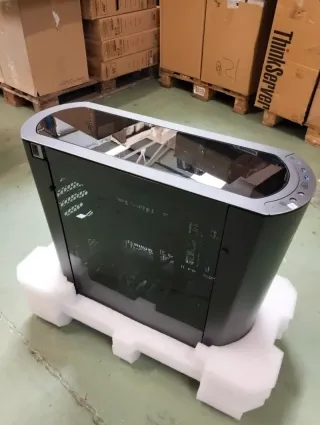 InWin 915 Torre ATX Cristal Templado RGB