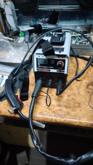 Soldadora MIG/MMA 160A