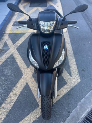 Piaggio Medley S 125 Negro Mate