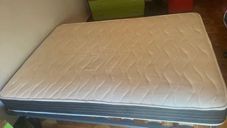 Colchón 135 cm viscoelástico nuevo
