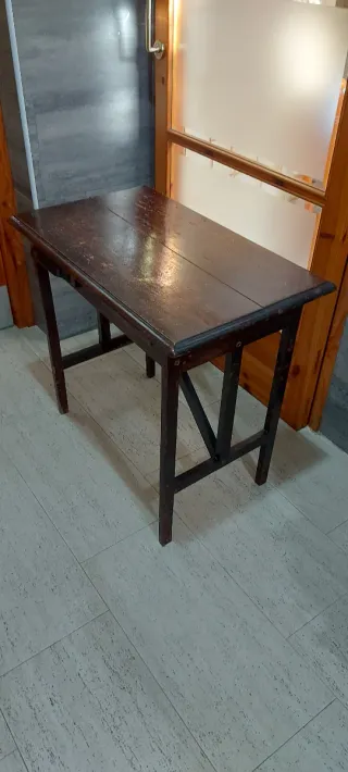 Mesa clasica de escritorio de mas de 100 años