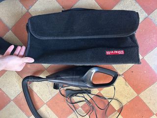 Aspiradora de coche + maletero con Velcro