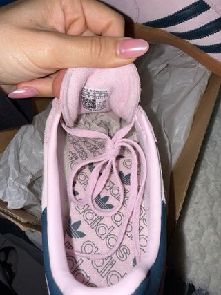 Adidas Spezial rosas talla 43 a estrenar