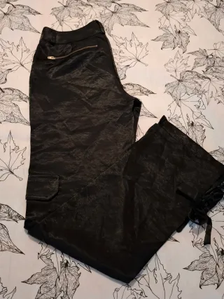 Calças cargo cetim preto