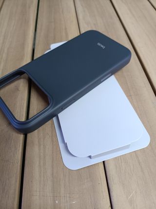 Apple Funda Beats con MagSafe y Control de Cámara para el iPhone 17 Pro Max - Gris antracita