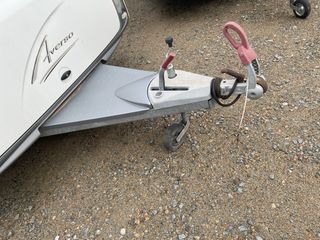 Caravana Burstner Averso 550TK