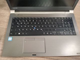 Toshiba Tecra Z50-C-139 Laptop 15.6" i5-6200U