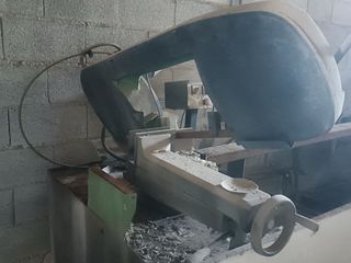 Sierra de cinta Leonard 300