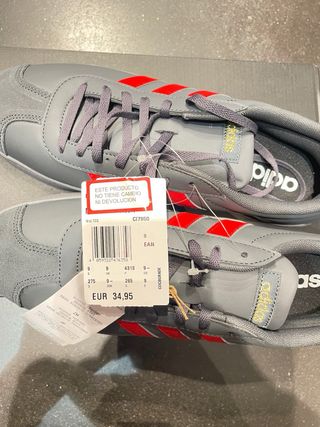 Zapatillas Adidas Grises y Rojas