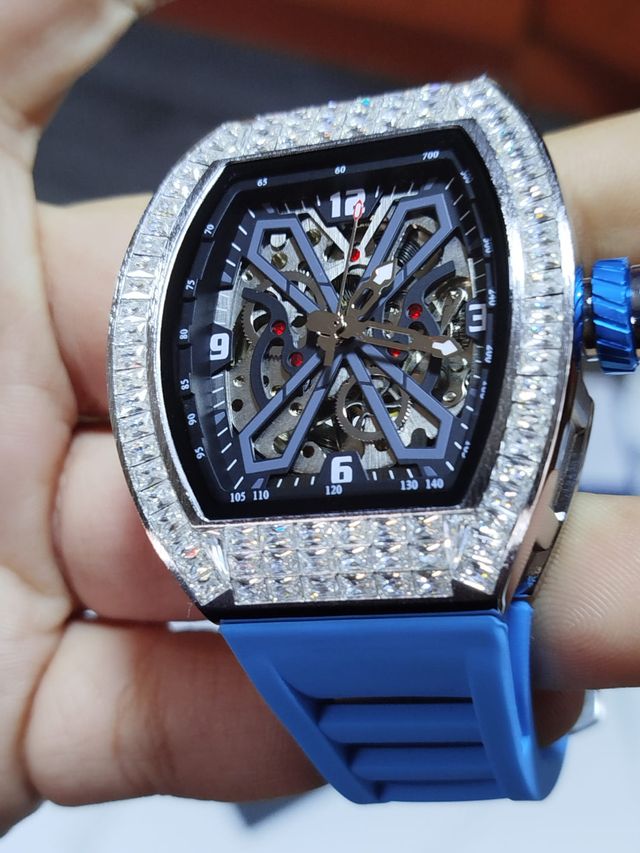 Reloj Automático richard 44mm con Diamantes