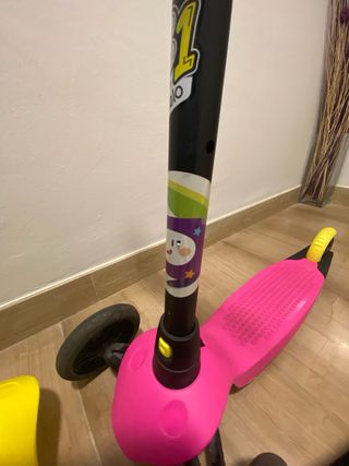 Patinete Decathlon Rosa/Amarillo, 3 Ruedas