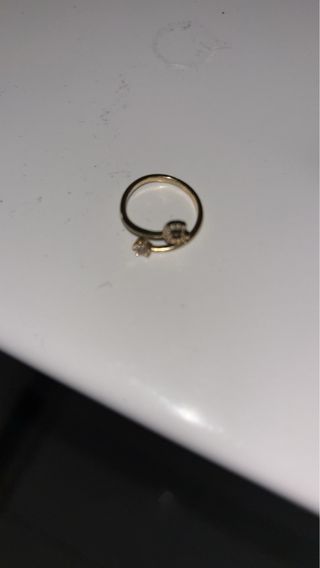 Anello lettera C placcato oro