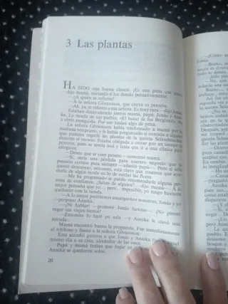 "Los Escarabajos vuelan al atardecer"=3€+regalo