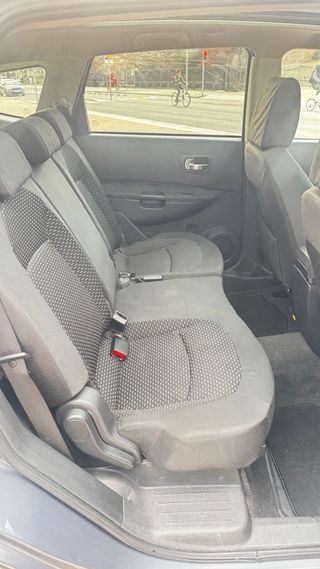 Nissan Qashqai+2 2009