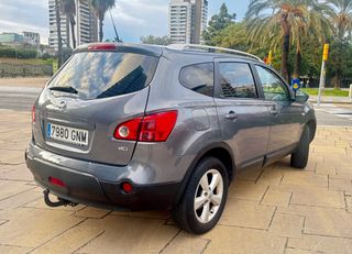 Nissan Qashqai+2 2009