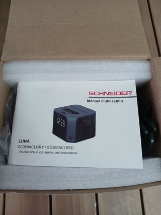 Radio despertador Schneider SC360A