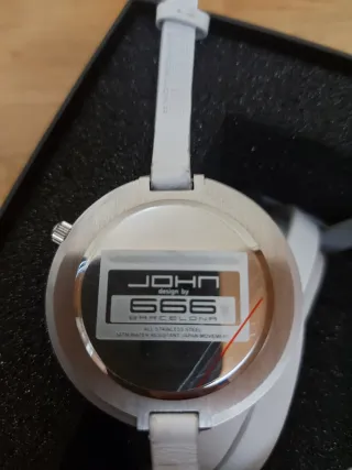 PACK DE 3 RELOJES 666 BARCELONA DESING Y DEVOTA