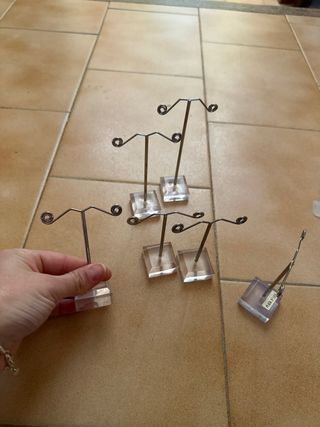 Expositores para pendientes de plata