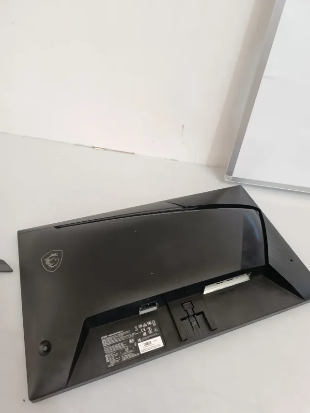 Monitor Gaming MSI P11Y0614