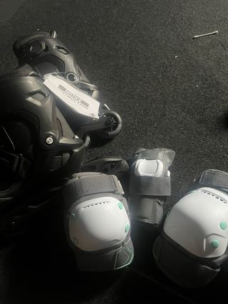 Patines en línea negros