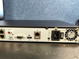 Registrador NVR PoE+ TRENDnet 16 canales 4K