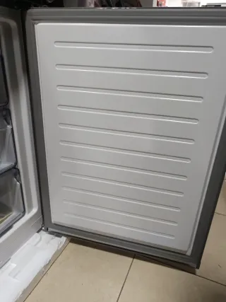 Nevera cristal Balay