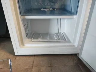 Congelatore verticale Hisense 50L