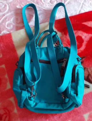 Mochila pequeña azul