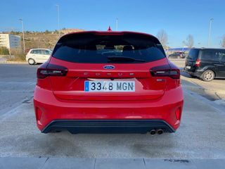 Ford Focus 2023 ST LINE MHEV