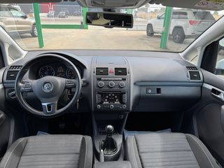 Volkswagen Touran 2015 TDI