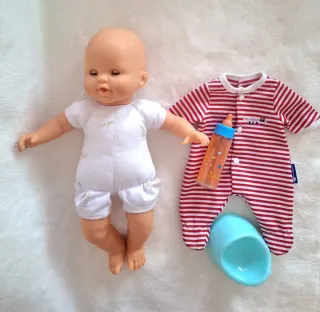 Muñeco Corolle con cuco y accesorios