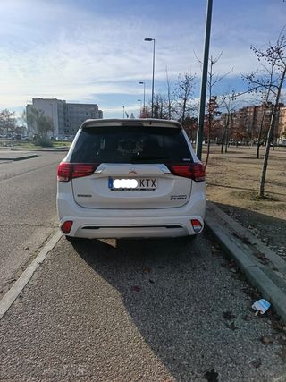 Mitsubishi Outlander 2019