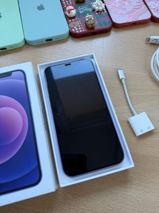 iPhone 12 100% batteria+128gb+accessori