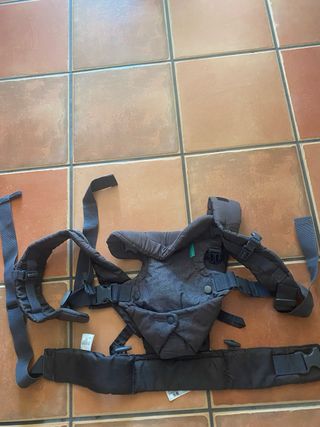 Mochila Portabebés Infantino Gris