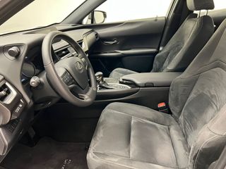 Lexus UX250h BUSINESS 2022 REF 4797