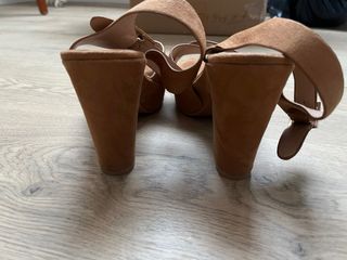 Sandalias tacón Eter Marrones