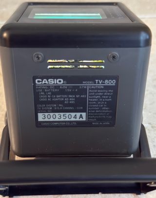 TV Portátil Casio TV-800 LCD 2” a Color y Sonido