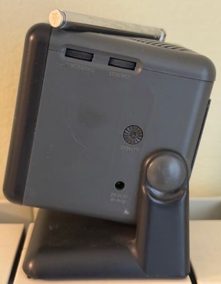 TV Portátil Casio TV-800 LCD 2” a Color y Sonido