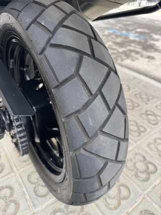 BMW F750GS con maletas GIVI