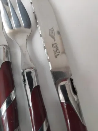 Cubertería Laguiole postre 6 pax