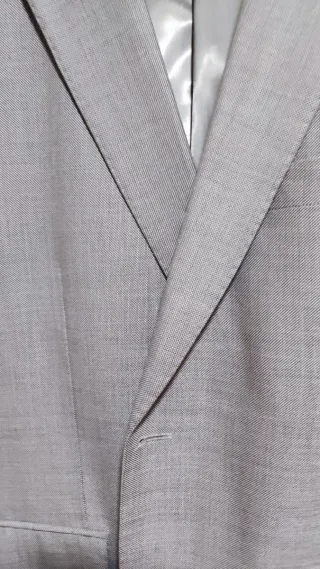 Traje de caballero gris